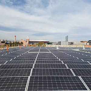 Solar panels on the roof of the Auraria Library
